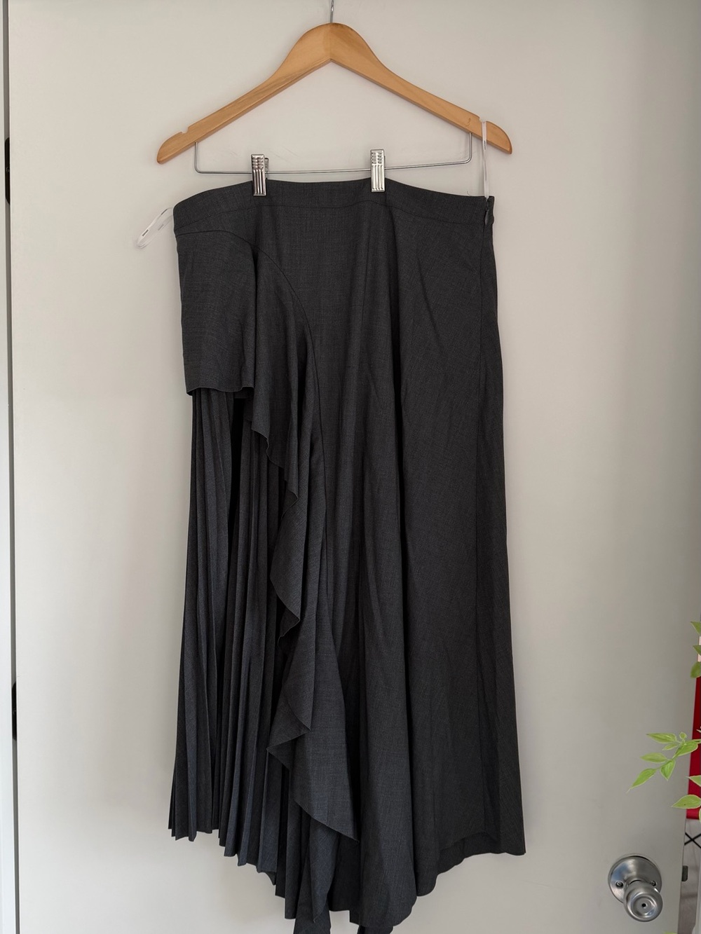 ARRANGE Gray Asymmetric Pleated Draped Maxi Skirt Size 12